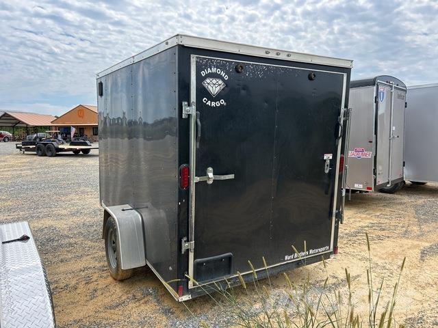 Diamond  Gesloten opbouw trailers