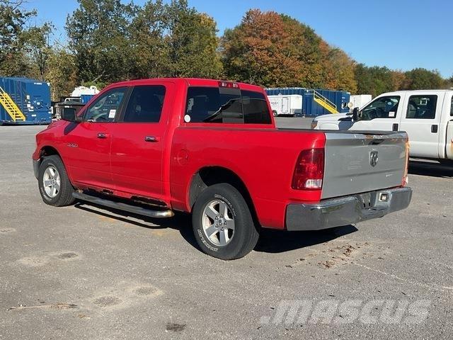 Dodge 1500 Bestelwagens met open laadbak