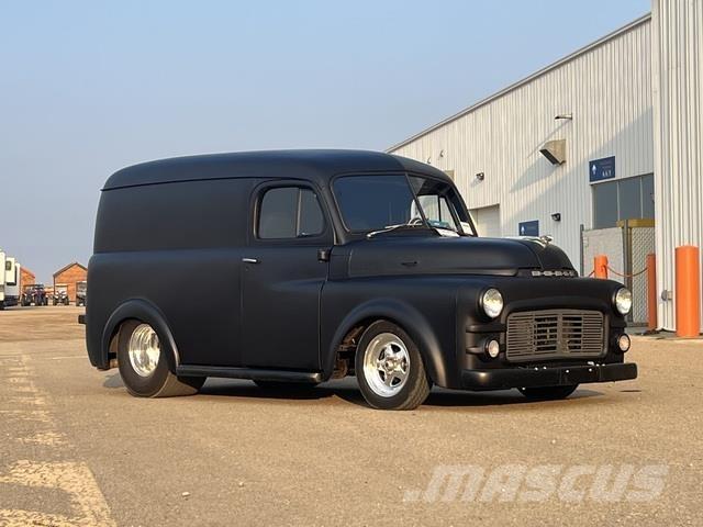 Dodge B38 Auto's
