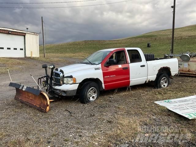 Dodge Ram 1500 Sneeuwschuivers en -ploegen