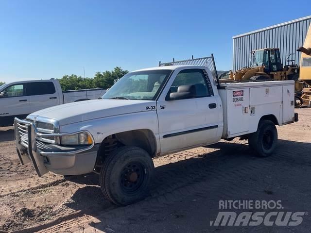 Dodge Ram 2500 Bestelwagens met open laadbak