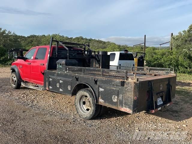 Dodge Ram 5500 Platte bakwagens