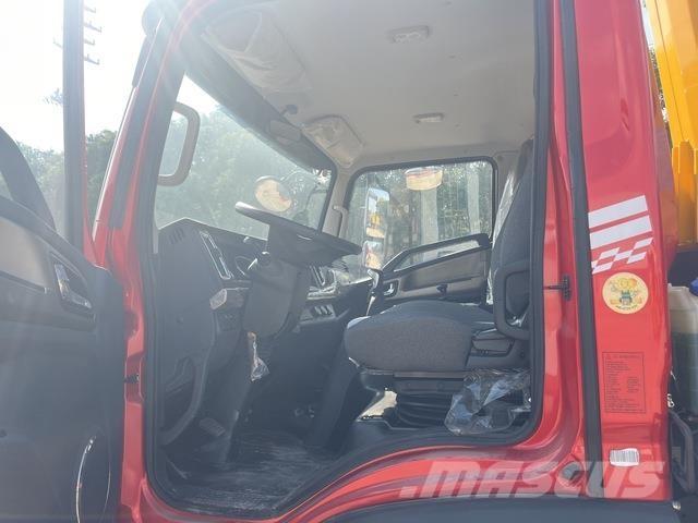 Dongfeng DV3 Vlakke laadvloer met kraan