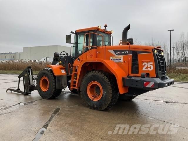 Doosan DL300-5 Wielladers