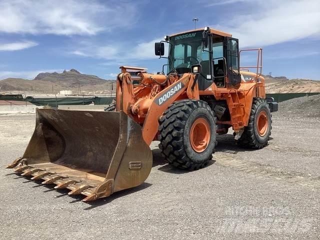 Doosan DL300-5 Wielladers