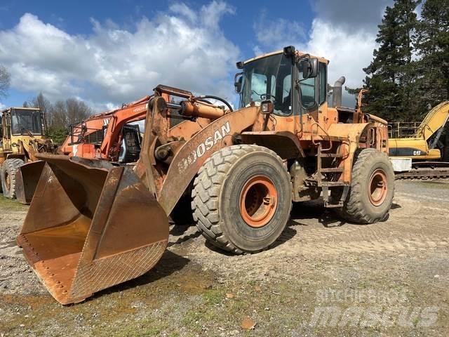 Doosan DL400 Wielladers