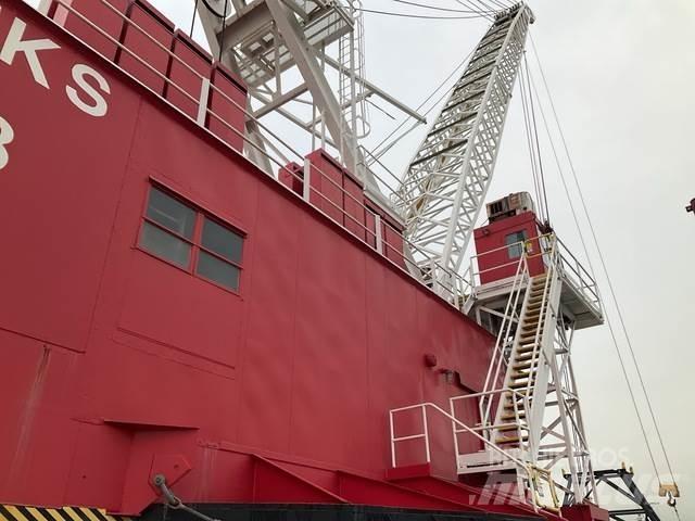  Dravo 37 Werkboten en pontons