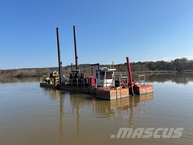 Ellicott 370 Werkboten en pontons