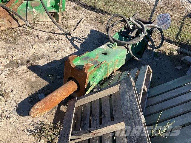 Epiroc EC135 Hamers en brekers