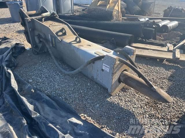 Epiroc EC180 Hamers en brekers