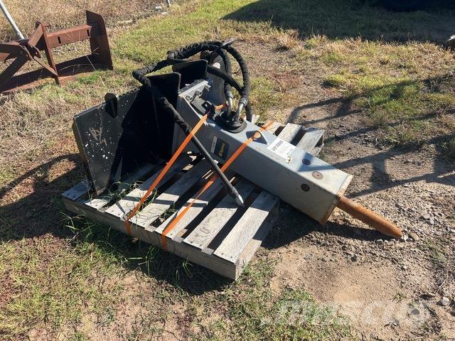 Epiroc EC60T Hamers en brekers