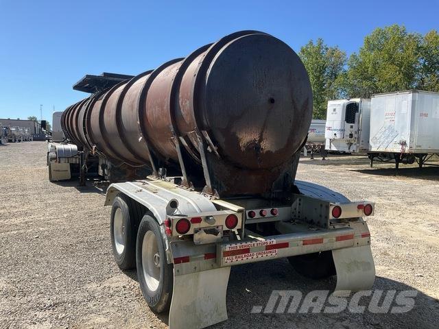 Etnyre  Materiaal transport voertuigen