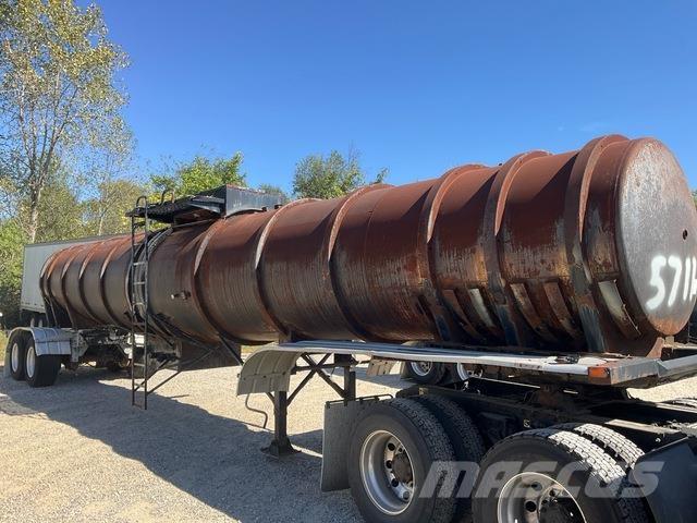 Etnyre  Materiaal transport voertuigen