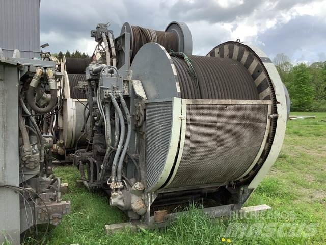  Favco STD-1500 Torenkranen