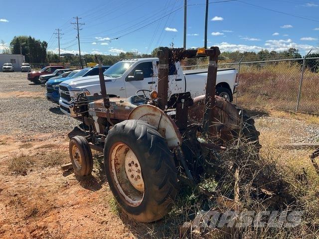 Ford 2810 Compacttrekkers