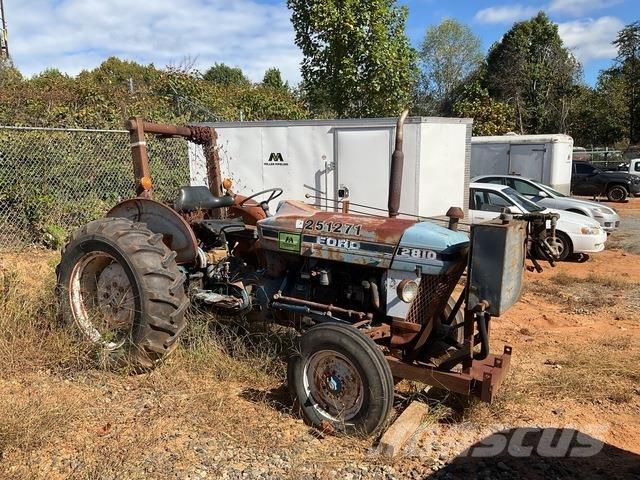 Ford 2810 Compacttrekkers