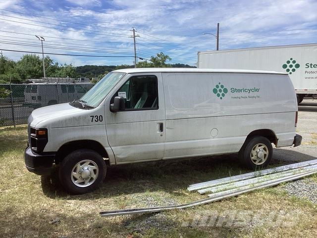 Ford E-150 Gesloten bedrijfswagens