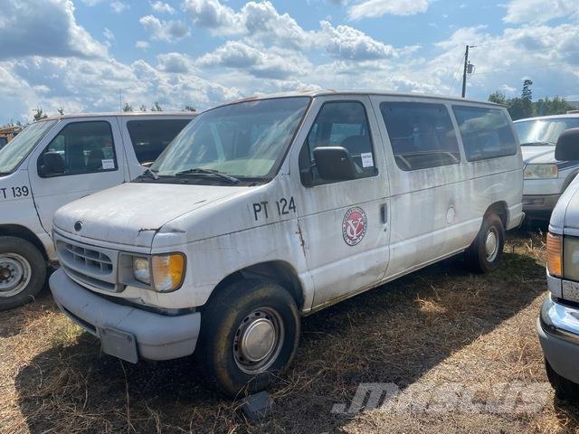 Ford E-150 Auto's