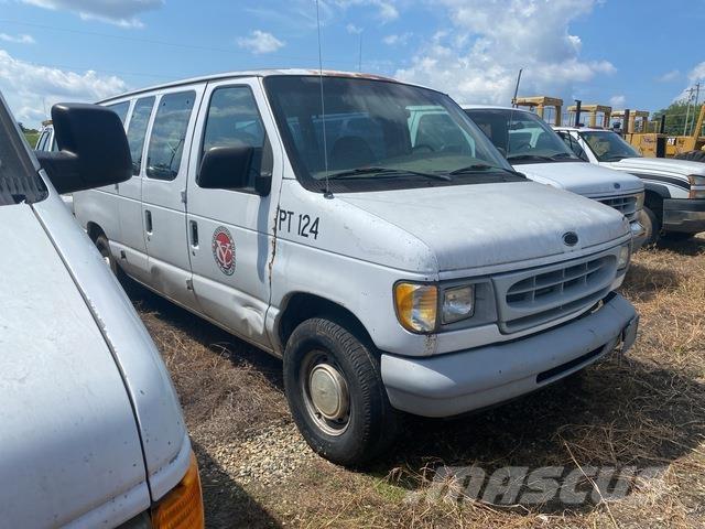 Ford E-150 Auto's