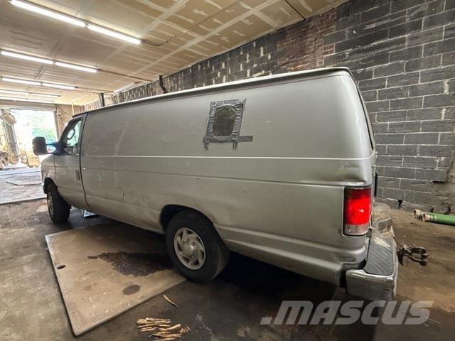 Ford E-250 Gesloten bedrijfswagens