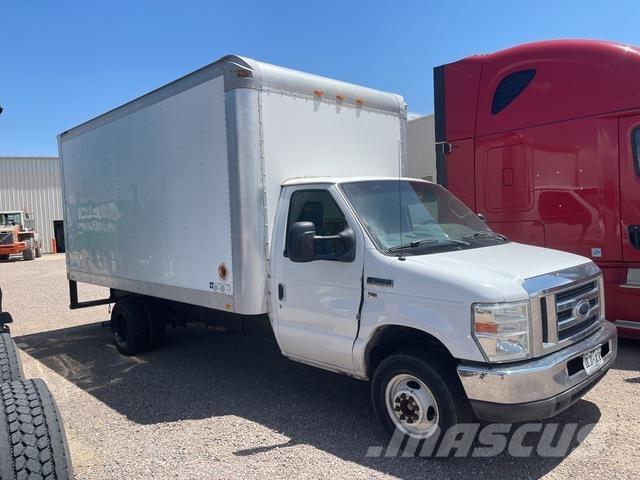 Ford E-350 Bakwagens met gesloten opbouw