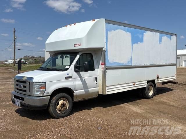Ford E-350 Bakwagens met gesloten opbouw