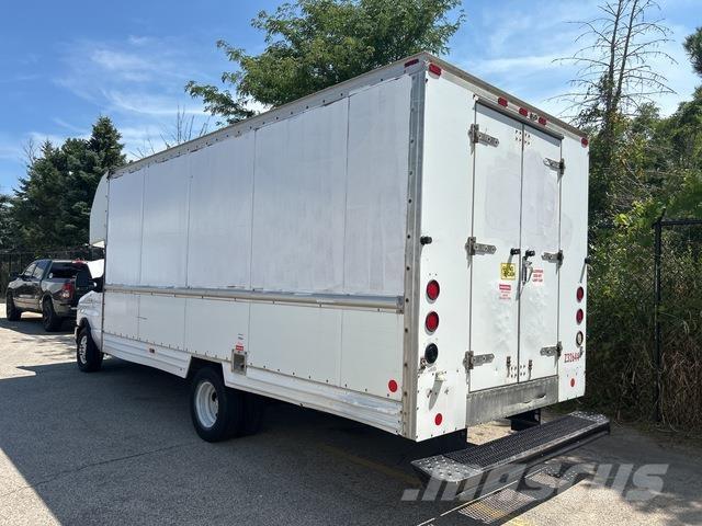 Ford E-350 Gesloten bedrijfswagens