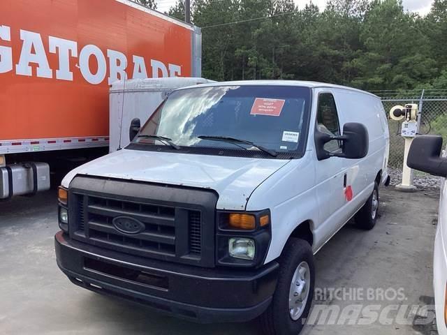 Ford E-350 Gesloten bedrijfswagens