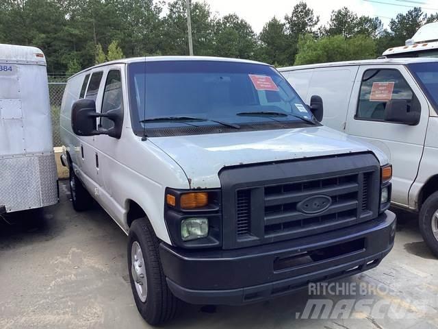 Ford E-350 Gesloten bedrijfswagens