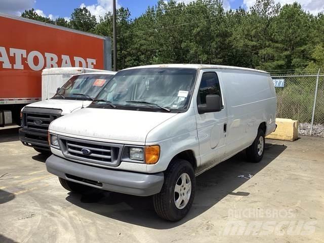 Ford E-350 Gesloten bedrijfswagens