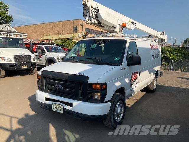 Ford E-350 Auto hoogwerkers