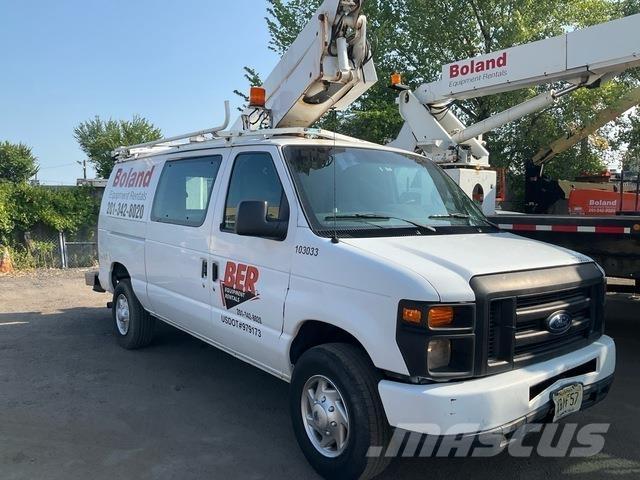 Ford E-350 Auto hoogwerkers
