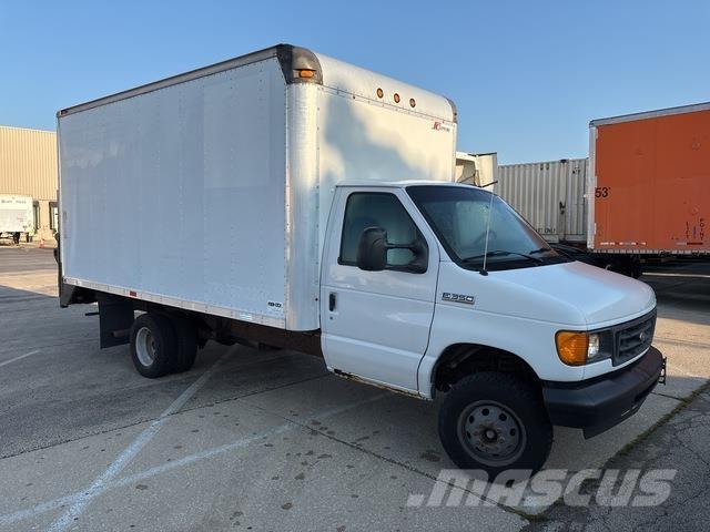 Ford E-350 Gesloten bedrijfswagens