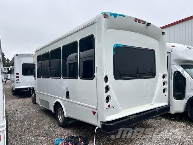 Ford E-350 Minibussen