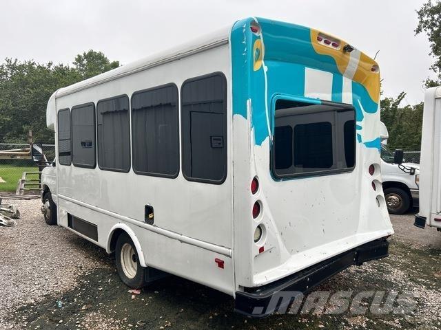Ford E-350 Minibussen