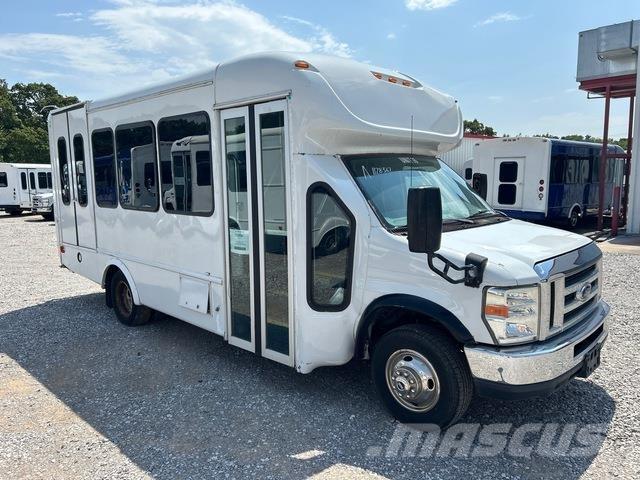 Ford E-350 Minibussen