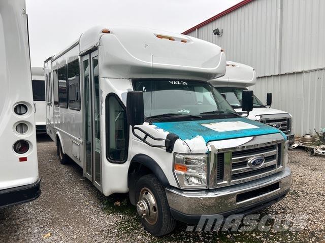 Ford E-350 Minibussen