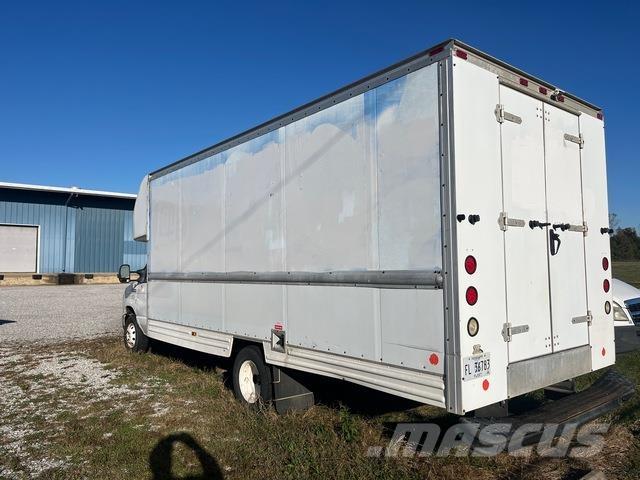 Ford E-350 Gesloten bedrijfswagens