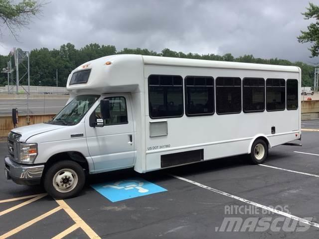 Ford E-450 Minibussen
