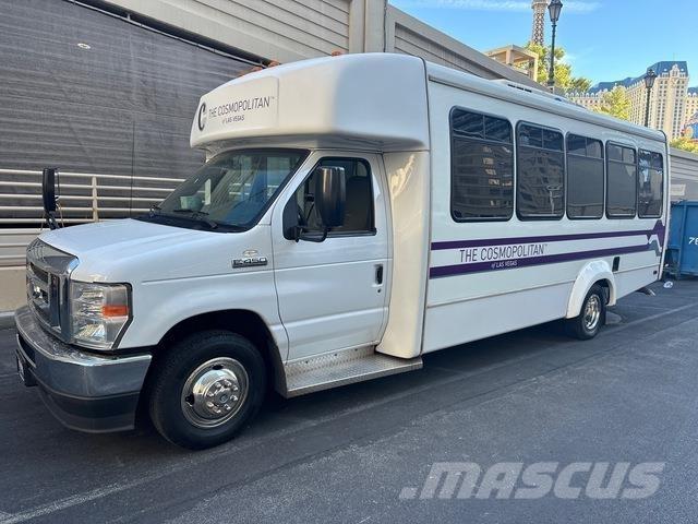 Ford E-450 Minibussen