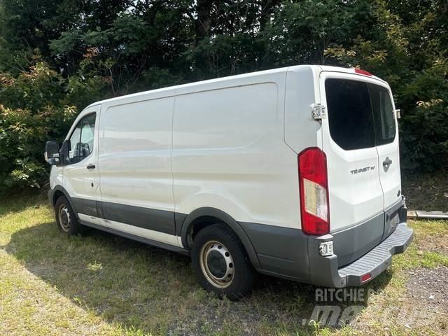 Ford E150 Gesloten bedrijfswagens