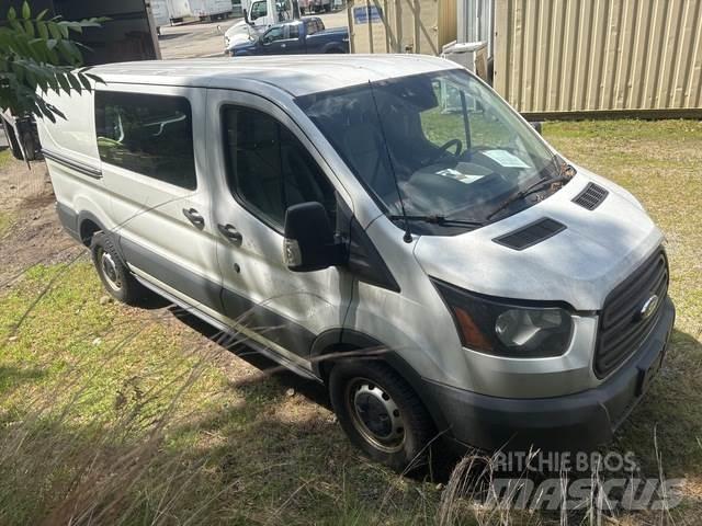 Ford E150 Gesloten bedrijfswagens