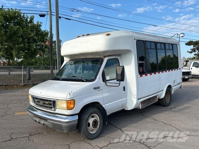 Ford E350 Minibussen