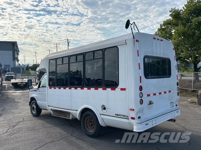 Ford E350 Minibussen