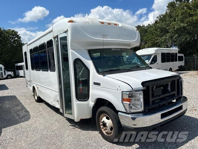 Ford E450 Minibussen