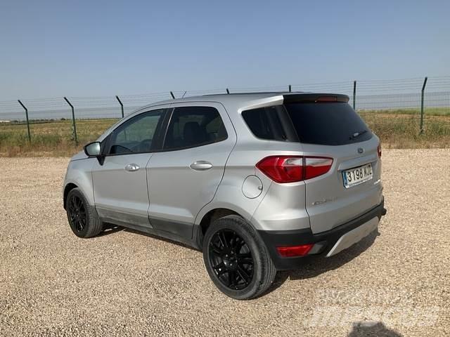 Ford Ecosport Auto's