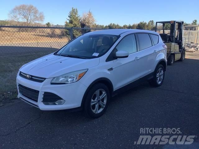 Ford Escape Auto's