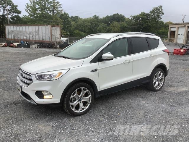 Ford Escape Auto's