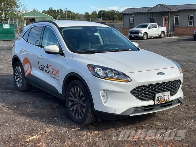 Ford Escape Auto's