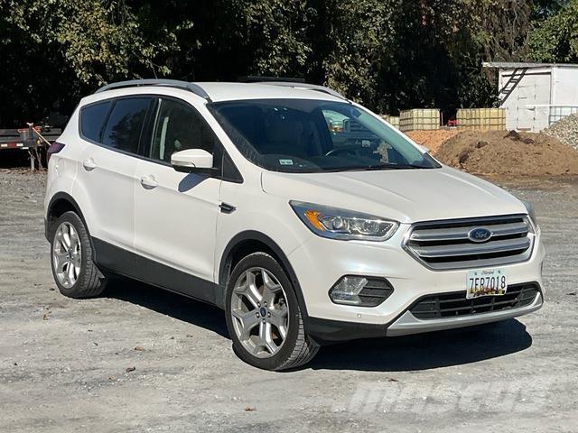 Ford Escape Auto's